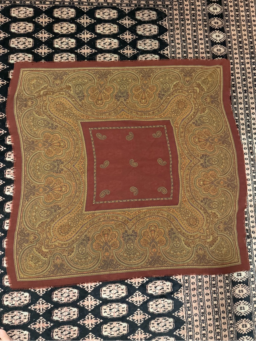Very Large Scarf